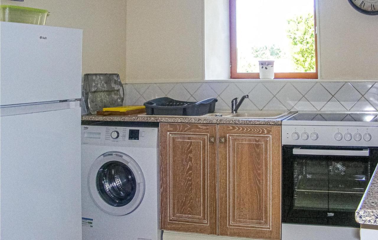 Lovely Home In Nanclars With Kitchen Exteriör bild
